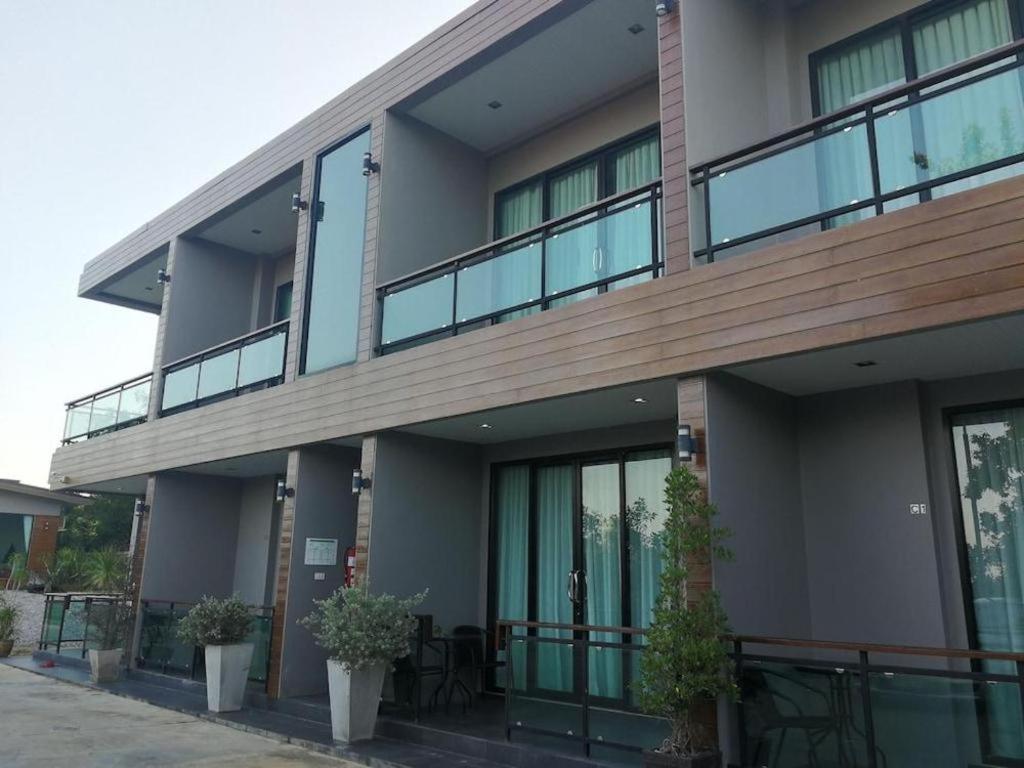 Nutchana Hill Boutique Hotel Хат Яй Екстериор снимка